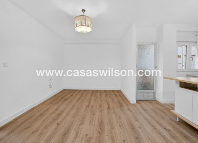 Sale - Appartement - Torrevieja - Centro