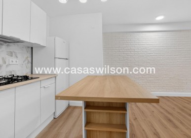 Sale - Appartement - Torrevieja - Centro