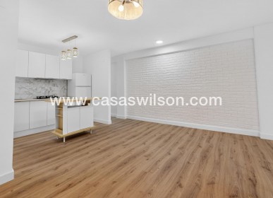 Sale - Appartement - Torrevieja - Centro