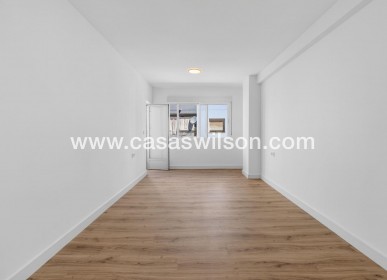 Sale - Appartement - Torrevieja - Centro