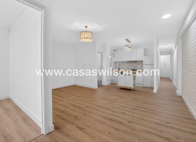 Sale - Appartement - Torrevieja - Centro