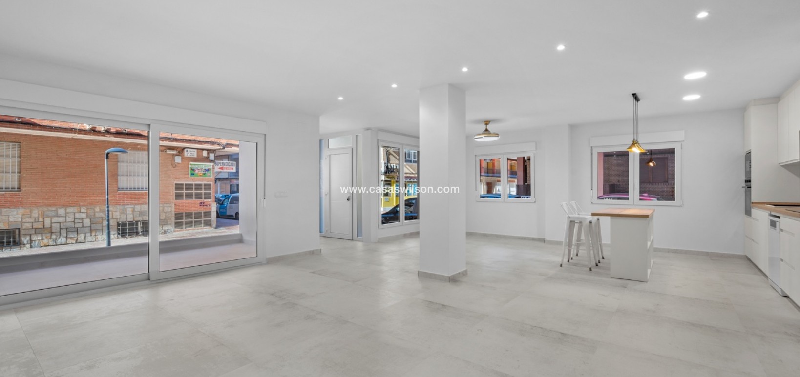 Sale - Apartment - Torrevieja - Playa del Acequion