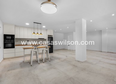 Sale - Apartment - Torrevieja - Playa del Acequion