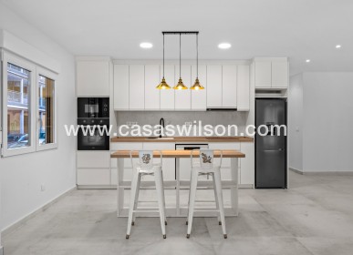 Sale - Apartment - Torrevieja - Playa del Acequion