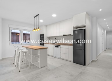 Sale - Apartment - Torrevieja - Playa del Acequion