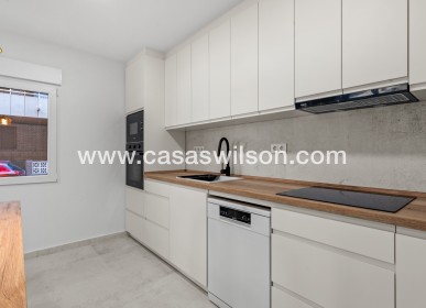 Sale - Apartment - Torrevieja - Playa del Acequion