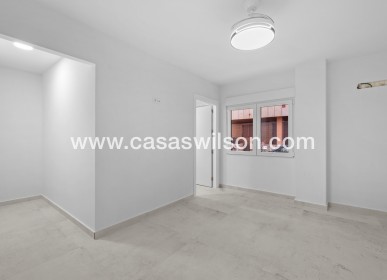 Sale - Apartment - Torrevieja - Playa del Acequion