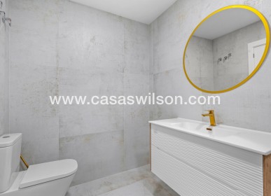 Sale - Apartment - Torrevieja - Playa del Acequion