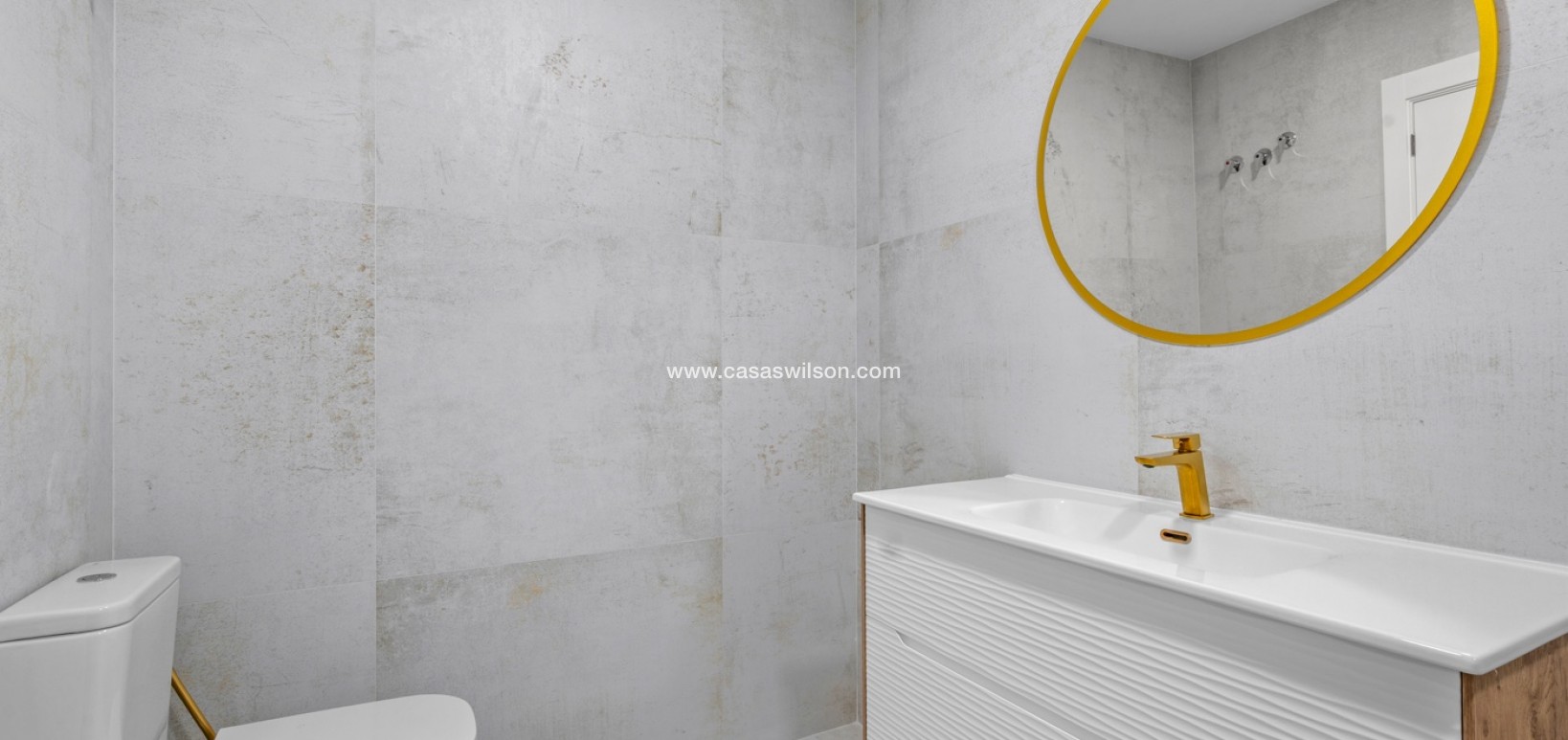 Sale - Apartment - Torrevieja - Playa del Acequion