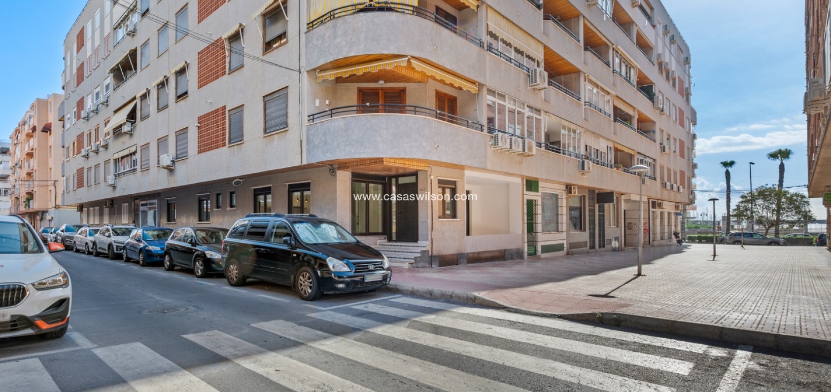 Sale - Apartment - Torrevieja - Playa del Acequion