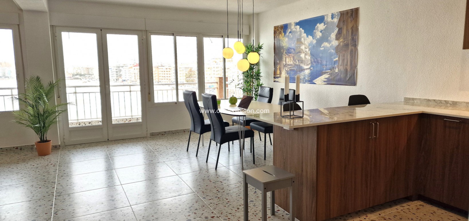 Sale - Apartment - Torrevieja - Costa Blanca