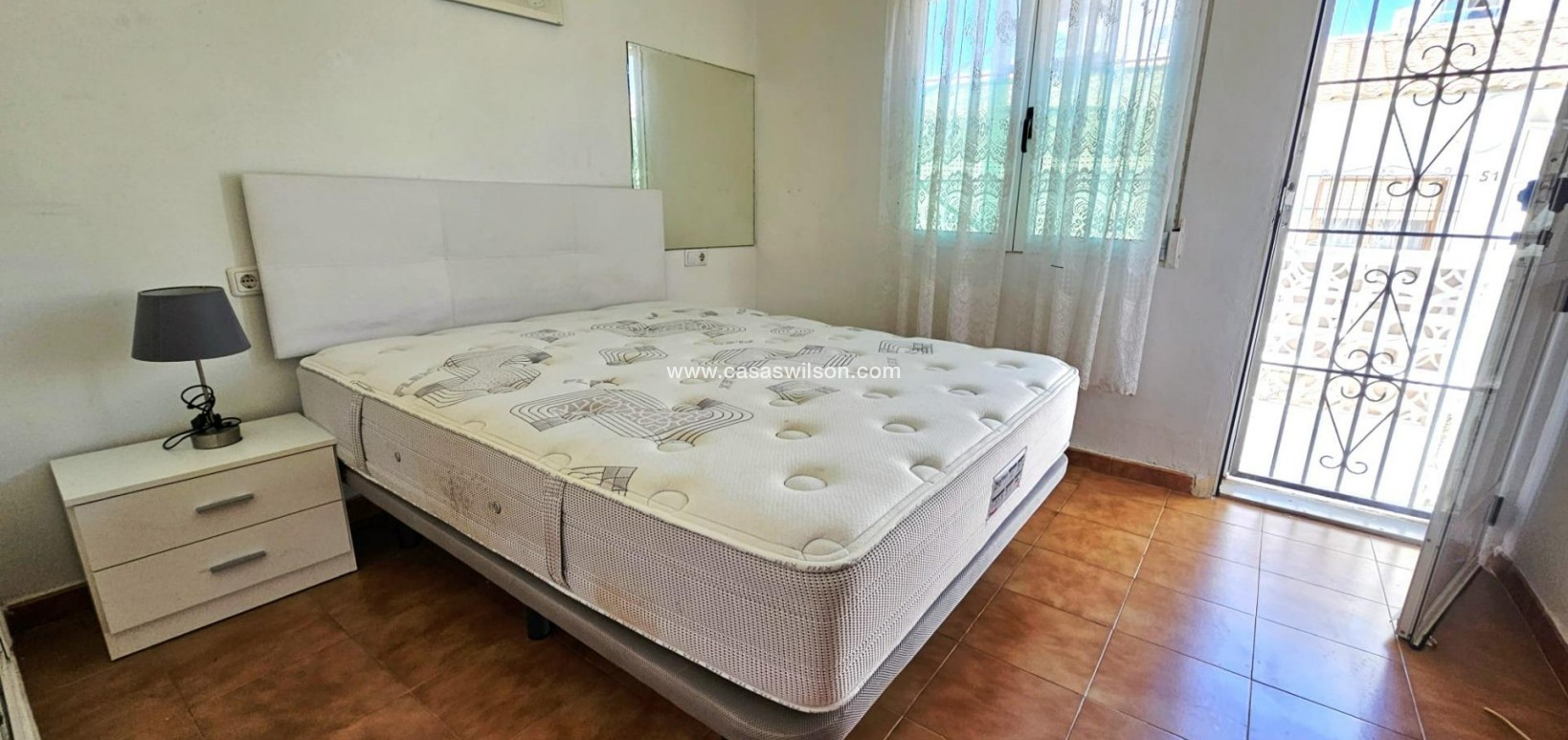 Sale - Bungalow - Torrevieja - Nueva Torrevieja