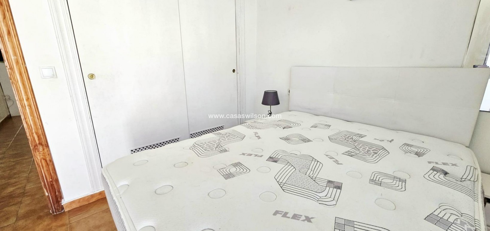 Sale - Bungalow - Torrevieja - Nueva Torrevieja