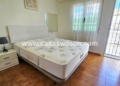 Sale - Bungalow - Torrevieja - Nueva Torrevieja