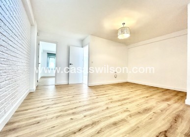 Sale - Apartment - Torrevieja - Costa Blanca