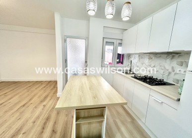Sale - Apartment - Torrevieja - Costa Blanca