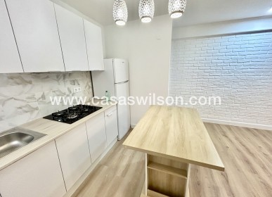 Sale - Apartment - Torrevieja - Costa Blanca