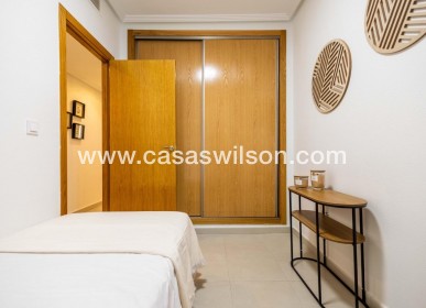 Sale - Appartement - Torrevieja - Las calas