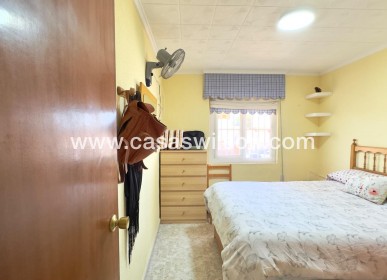 Venta - Bungalow - Torrevieja - Torretas