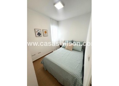 Sale - Appartement - Torrevieja - Centro - Muelle Pesquero