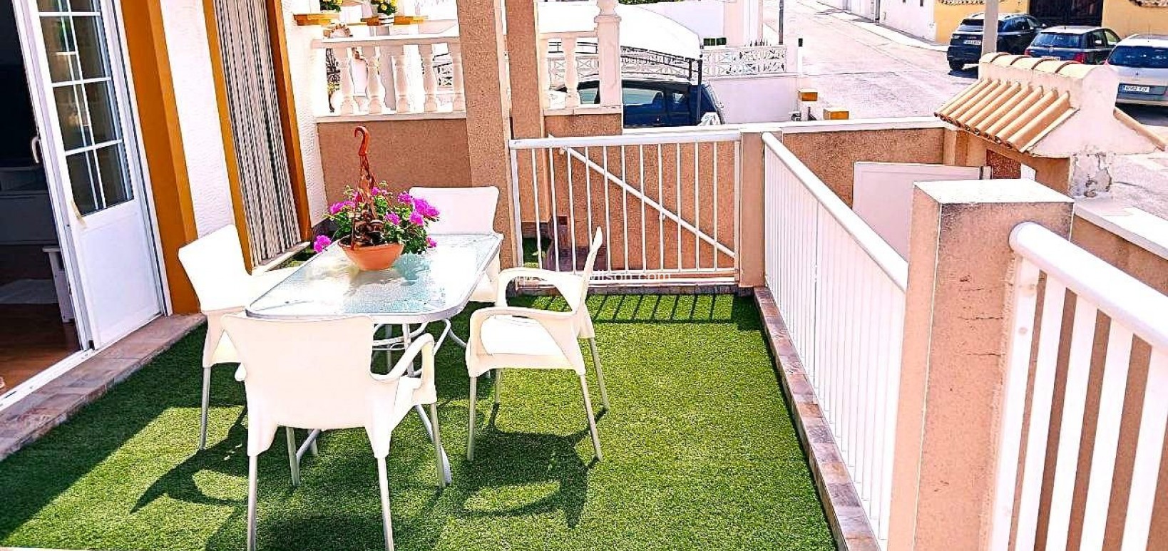 Sale - Townhouse - Orihuela Costa - Los Almendros-la Florida