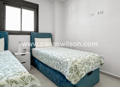 Sale - Apartment - Orihuela Costa - Los Dolses