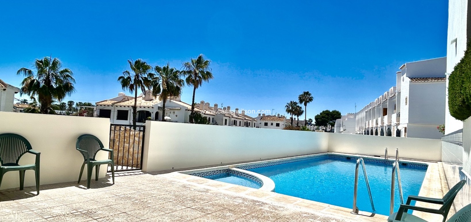 Sale - Townhouse -  - Costa Blanca