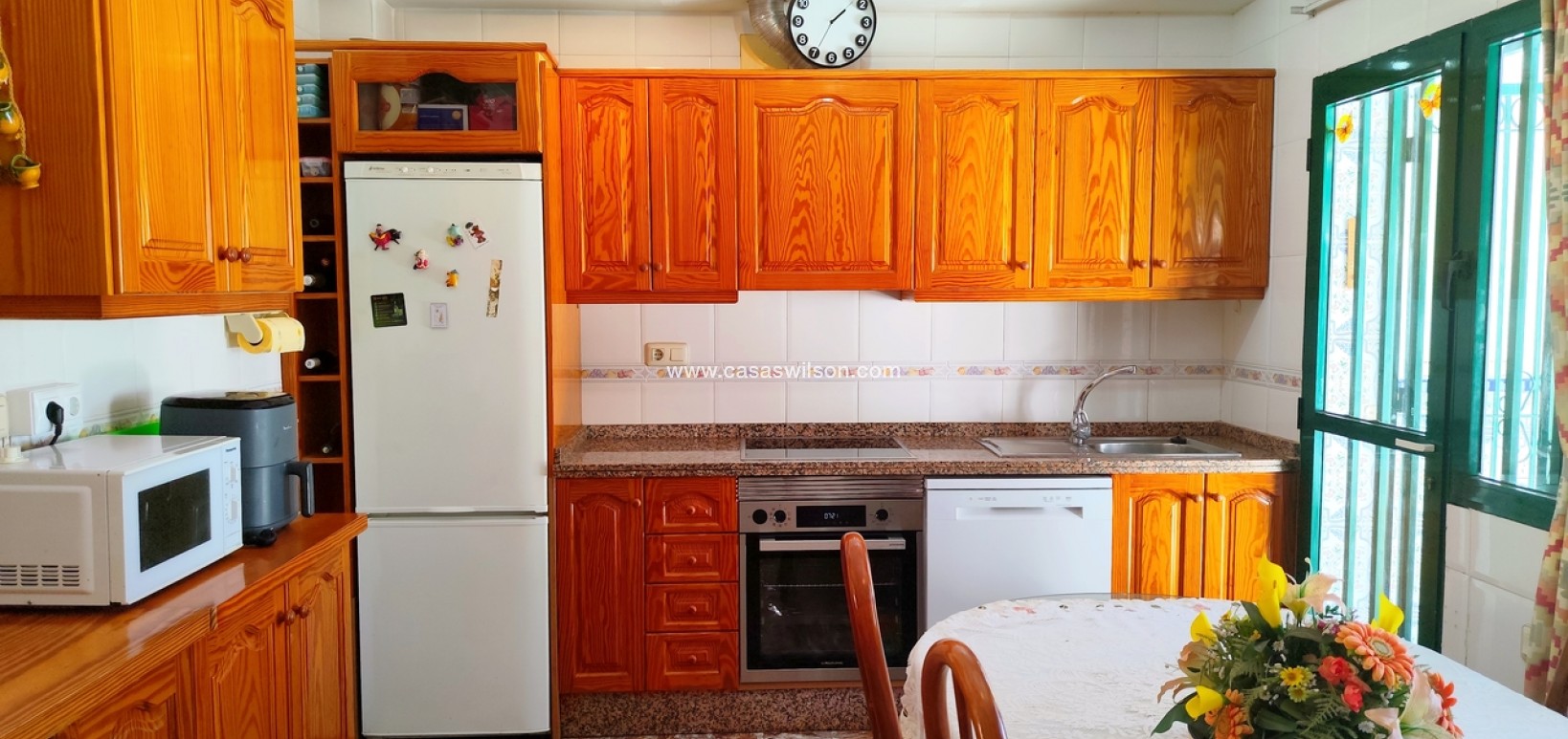 Sale - Townhouse -  - Costa Blanca