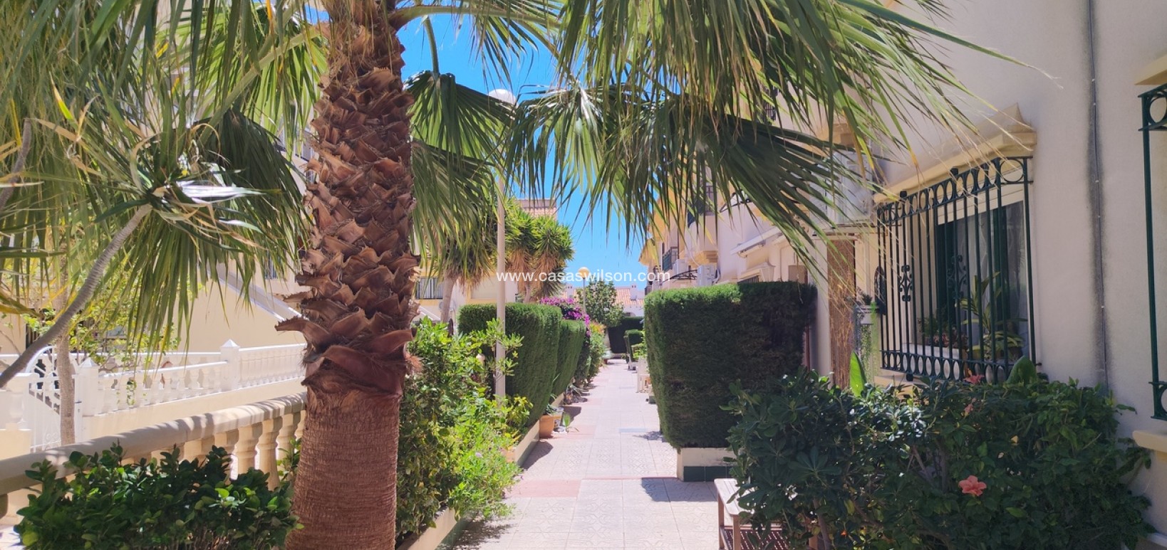 Sale - Townhouse -  - Costa Blanca