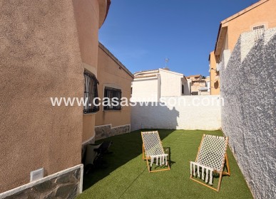 Sale - Villa Detached - Ciudad Quesada