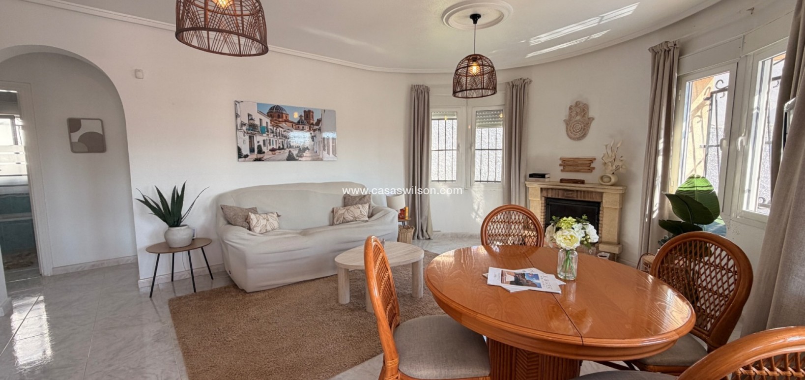 Sale - Villa Detached - Ciudad Quesada
