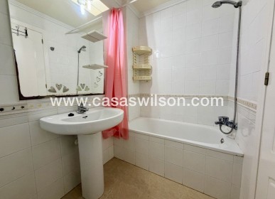 Sale - Townhouse - Torrevieja - Costa Blanca