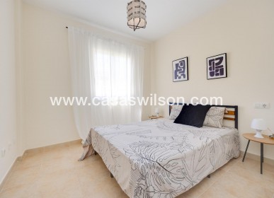 Sale - Bungalow - Torrevieja - Aguas nuevas 1