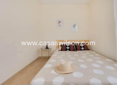 Sale - Bungalow - Torrevieja - Aguas nuevas 1