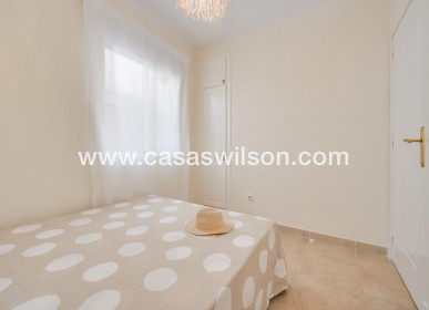 Sale - Bungalow - Torrevieja - Aguas nuevas 1