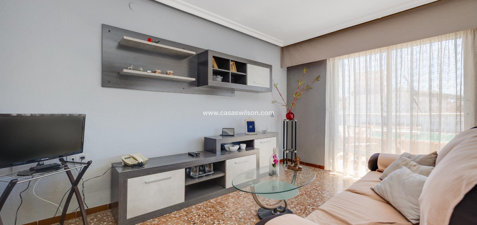 Sale - Appartement - Torrevieja - Centro
