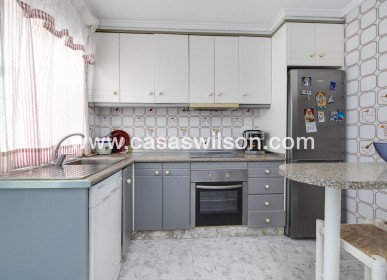 Sale - Appartement - Torrevieja - Centro