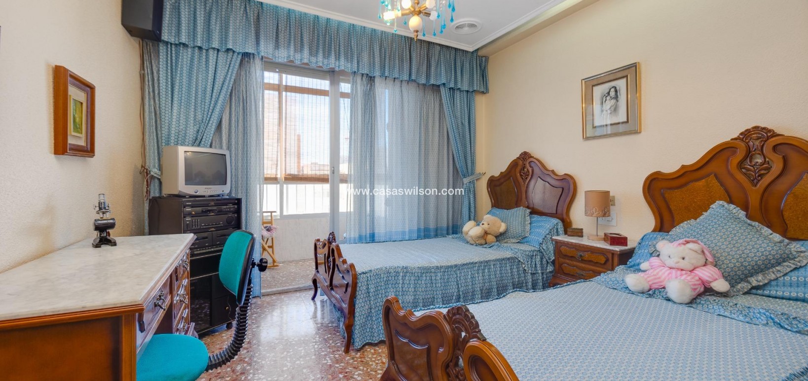 Sale - Appartement - Torrevieja - Centro
