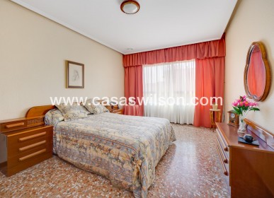 Sale - Appartement - Torrevieja - Centro