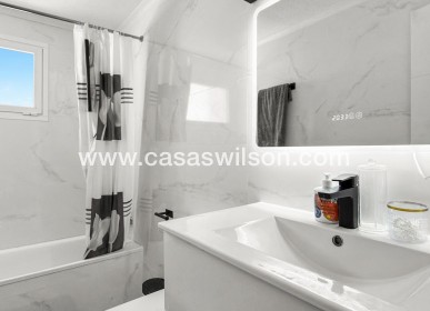 Sale - Appartement - Torrevieja - Costa Blanca