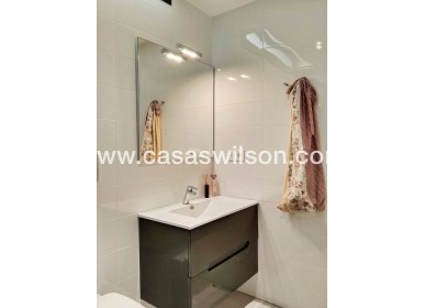 Sale - Apartment - Pilar de la Horadada - Pueblo Latino