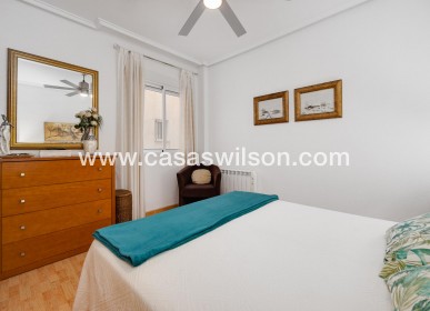Sale - Apartment - Torrevieja - Costa Blanca