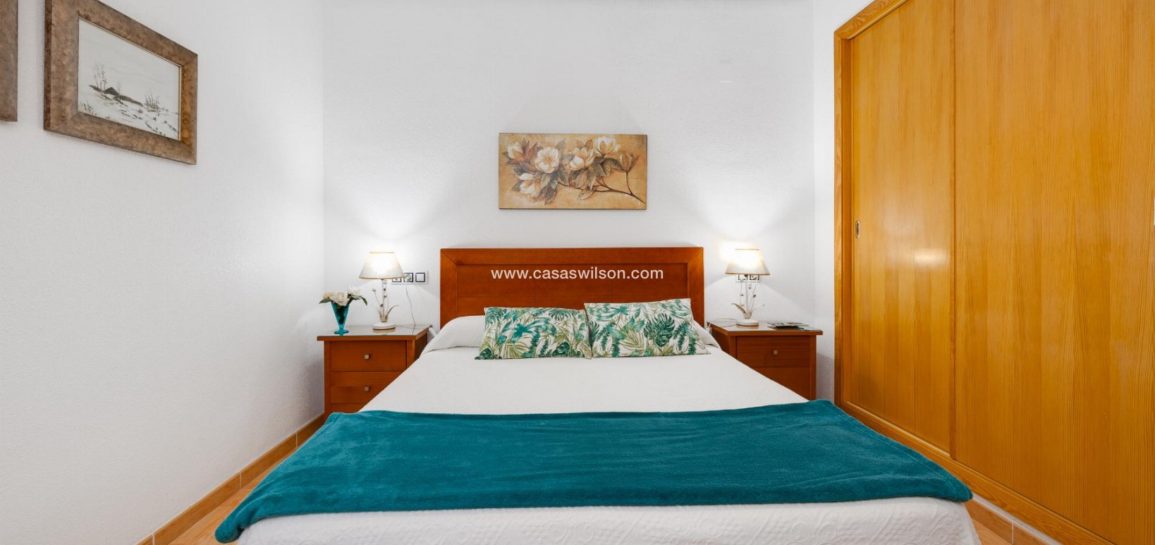 Sale - Apartment - Torrevieja - Costa Blanca