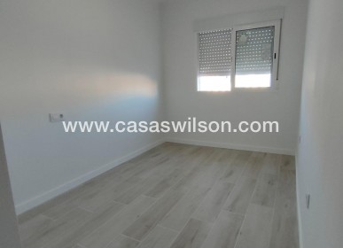 Sale - Townhouse - Torrevieja - Sector 25