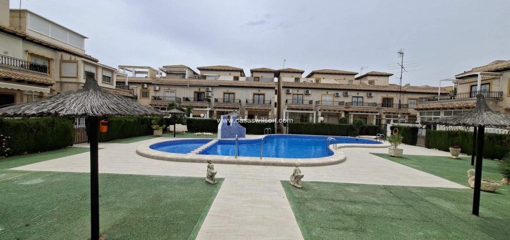 Sale - Bungalow - Orihuela Costa - Punta Prima