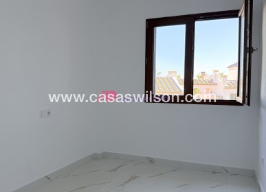 Sale - Apartment - Orihuela Costa - Costa Blanca