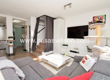 Sale - Townhouse - Villamartin - Costa Blanca