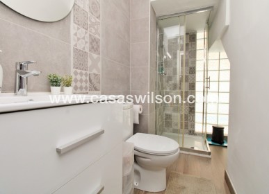 Sale - Townhouse - Villamartin - Costa Blanca