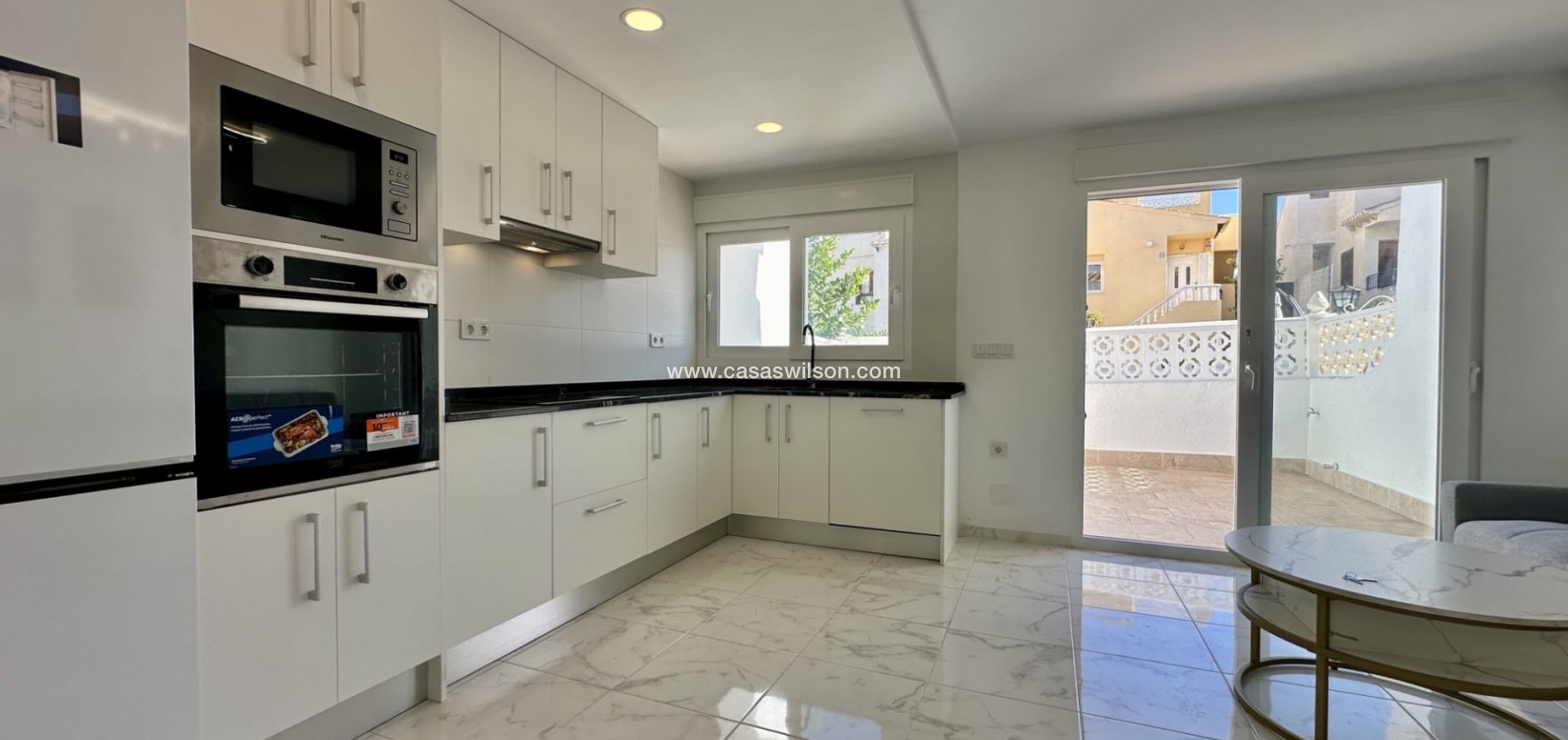Sale - Townhouse - Torrevieja - Los Balcones - Los Altos del Edén