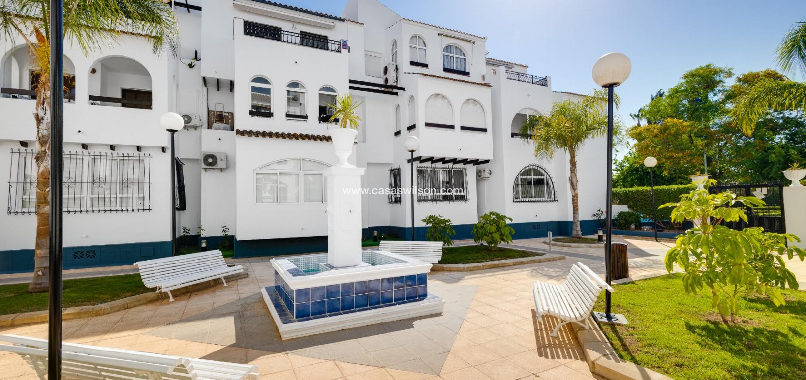 Sale - Bungalow - Torrevieja - Costa Blanca